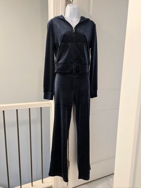 Juicy Couture Velour Bling Tracksuit Set In Regal Blue. Size M. NWT